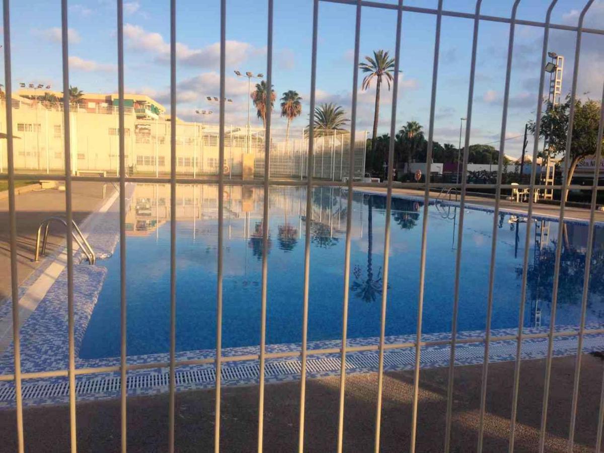 Canet d'En Berenguer Modern Apartment In Canet De Berenguer 72 M² Pool מראה חיצוני תמונה